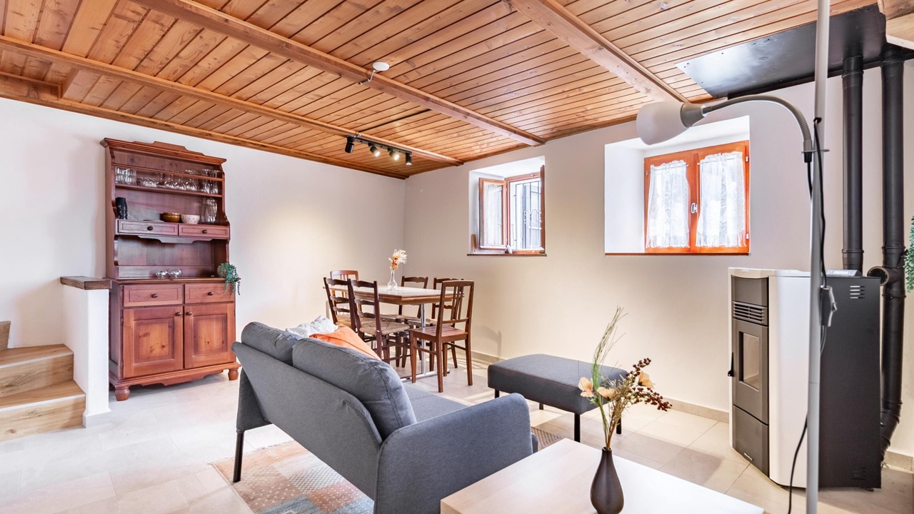 Photo of Livingroom in Indemini