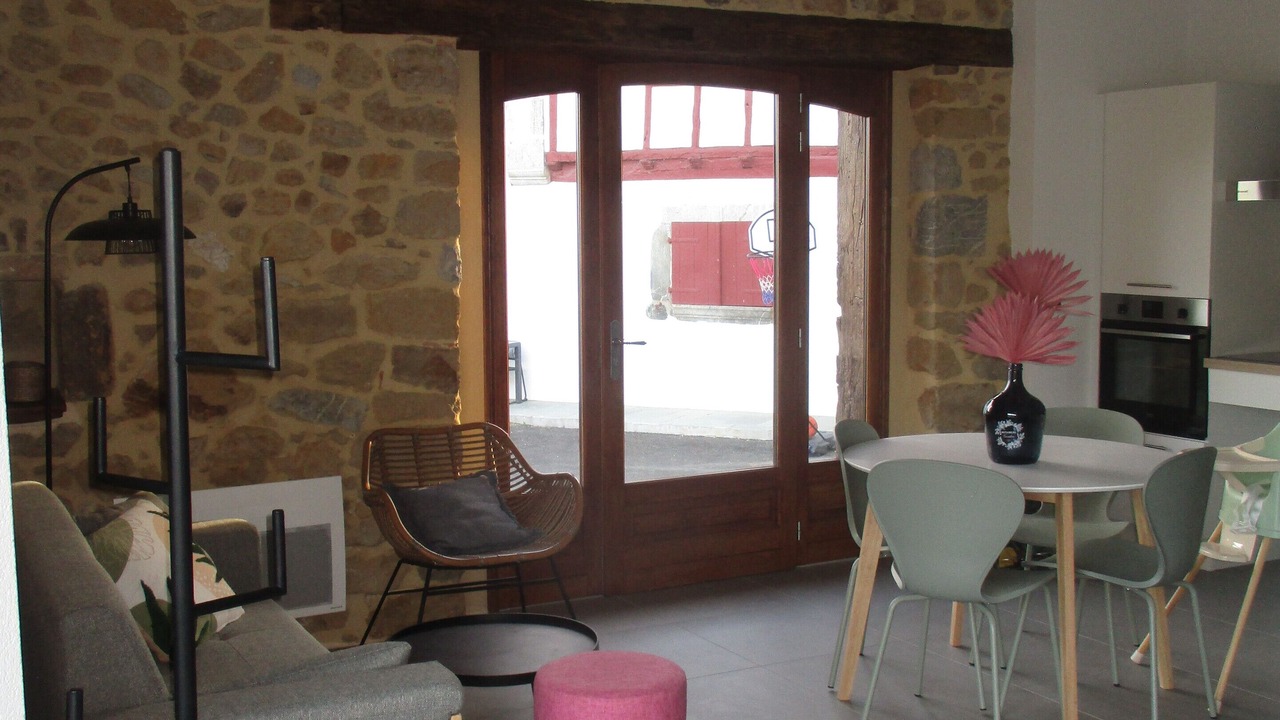 Photo of Livingroom in Isturits