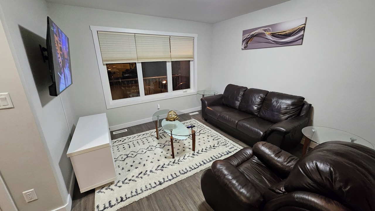 Photo of Livingroom in Regina