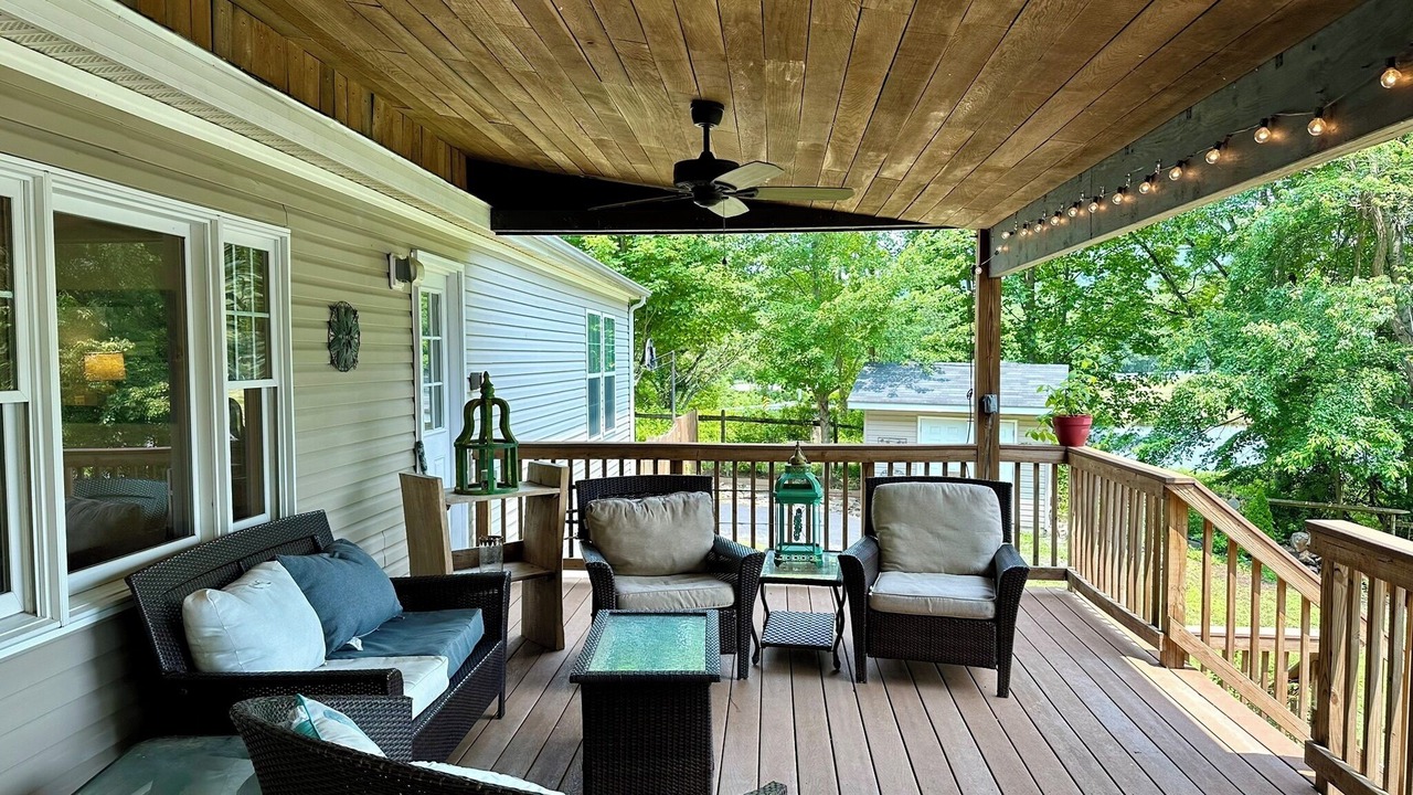 Photo of Patio Balcony in Kabletown