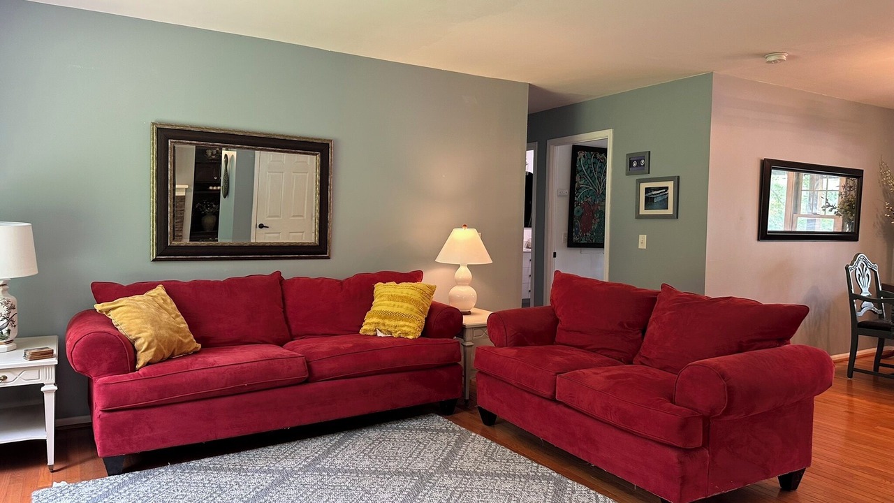 Photo of Livingroom in Kabletown