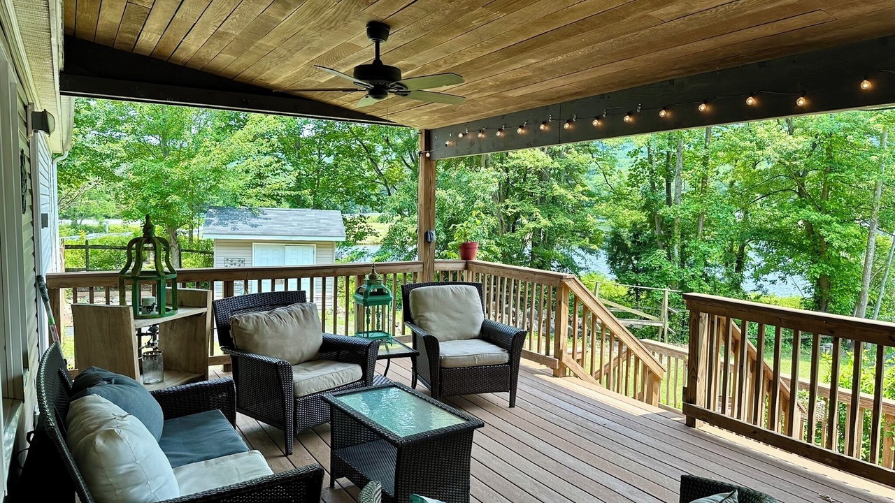 Photo of Outdoor in Kabletown