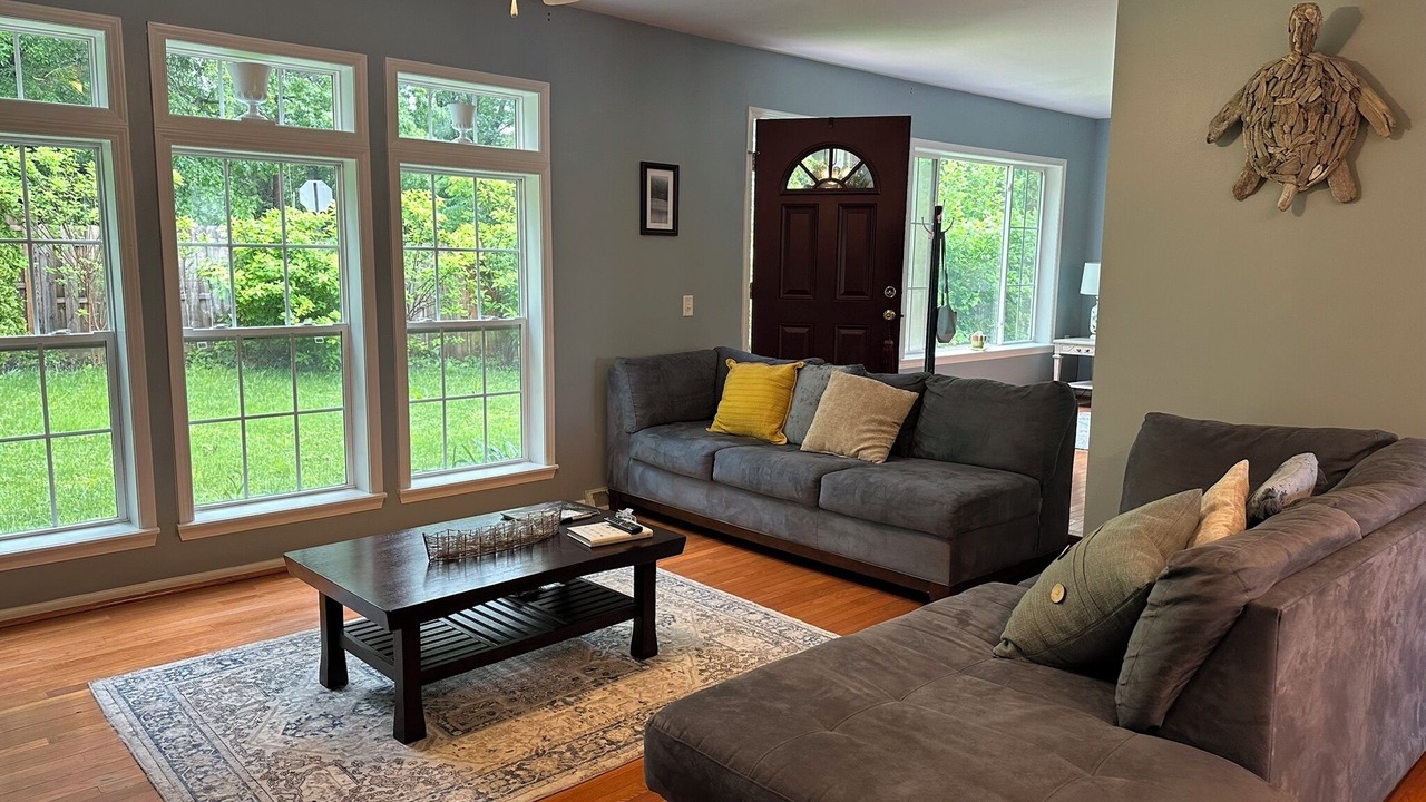 Photo of Livingroom in Kabletown
