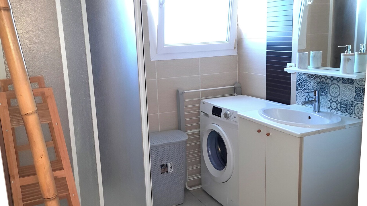 Photo of Bathroom in Vic-la-Gardiole