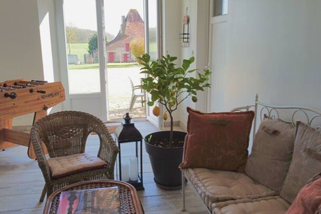 Photo of Livingroom in Belhomert-Guehouville