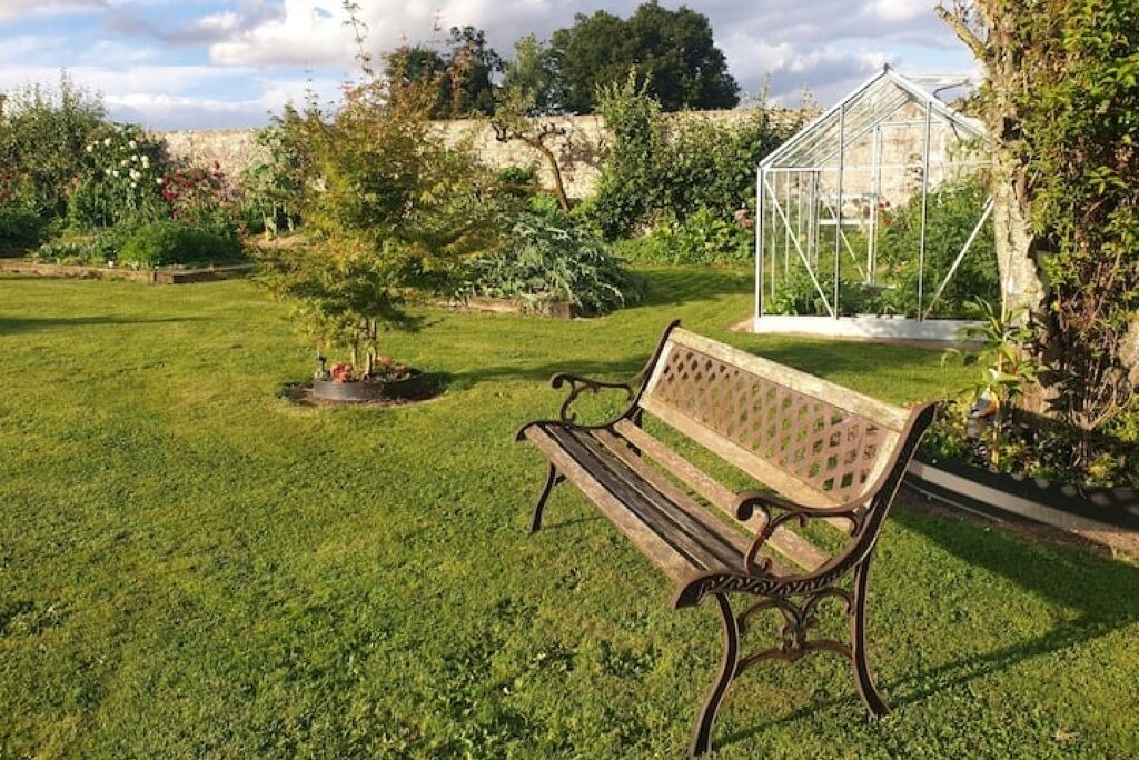 Photo of Outdoor in Belhomert-Guehouville