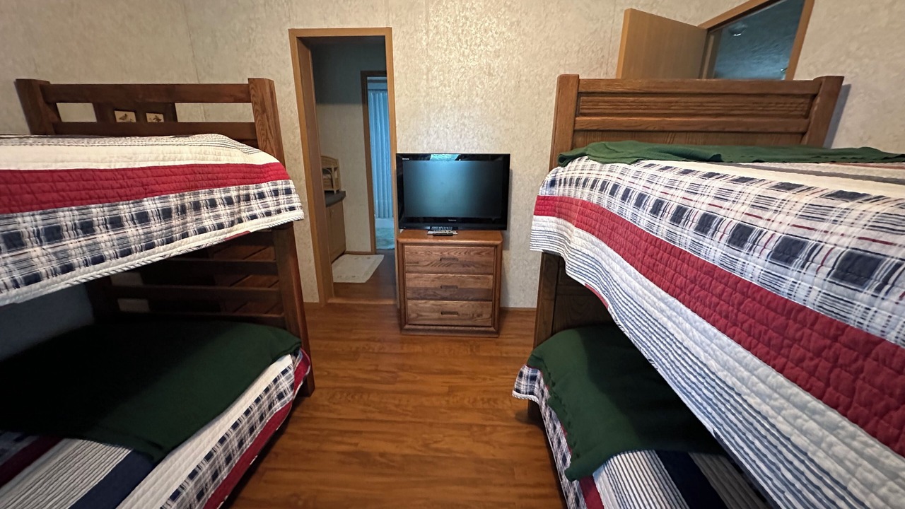 Photo of Bedroom in Valois