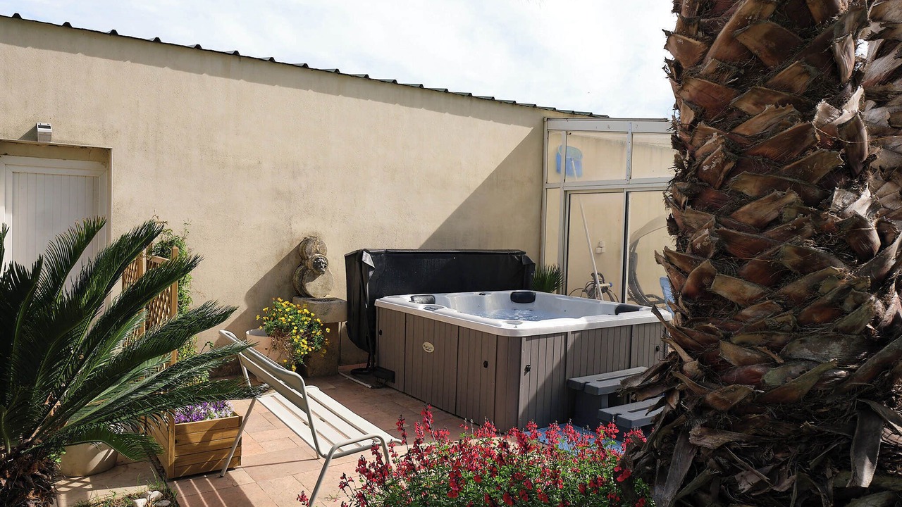 Photo of Patio Balcony in Saint-Laurent-d'Aigouze
