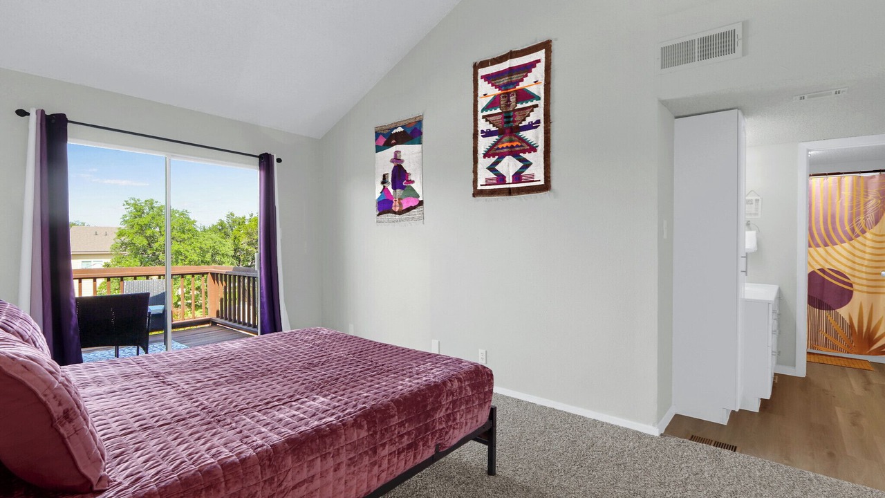 Photo of Bathroom in Point Venture