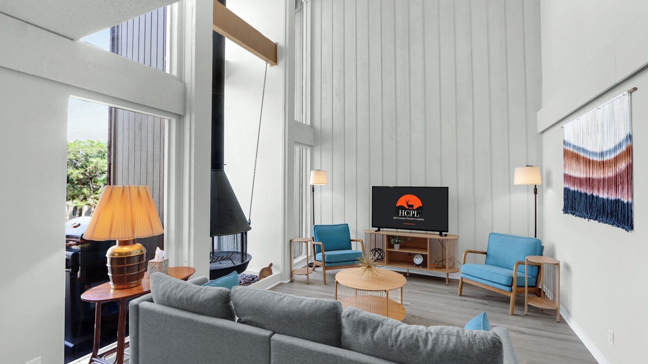 Photo of Livingroom in Point Venture