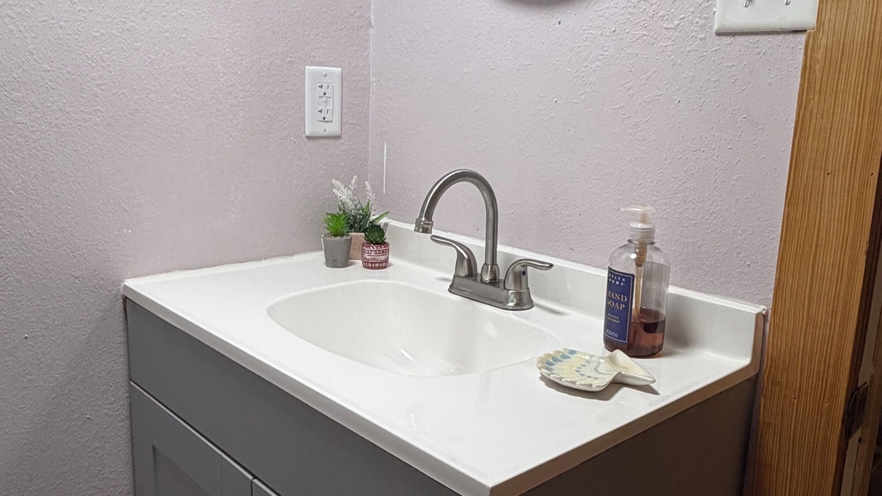 Photo of Bathroom in Ocracoke