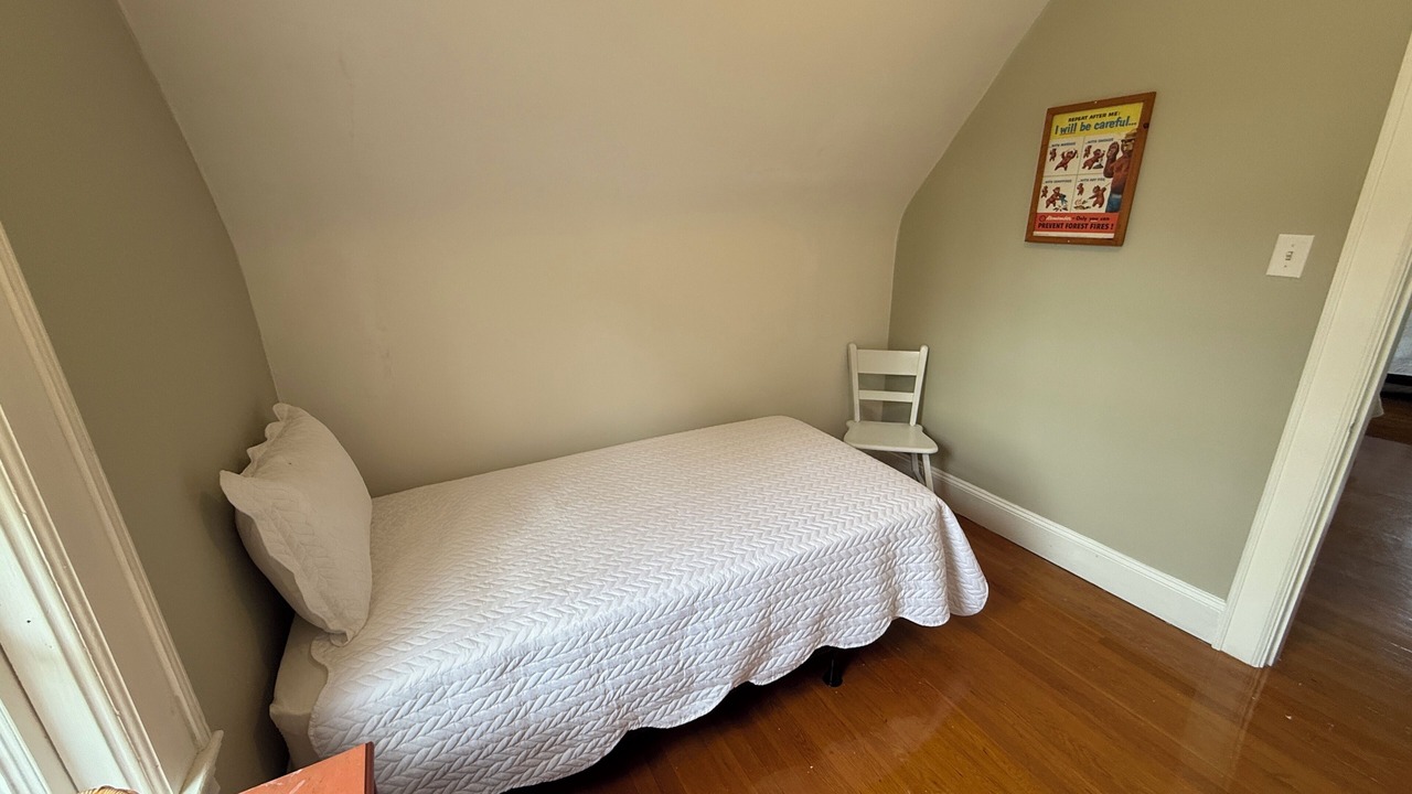 Photo of Bedroom in Martinsville