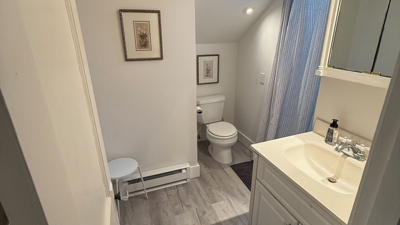 Photo of Bathroom in Martinsville
