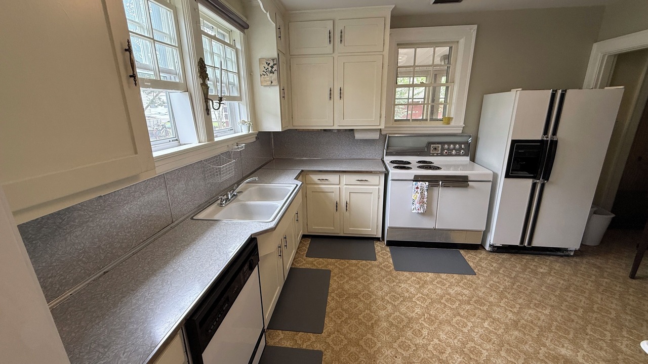 Photo of Kitchen in Martinsville
