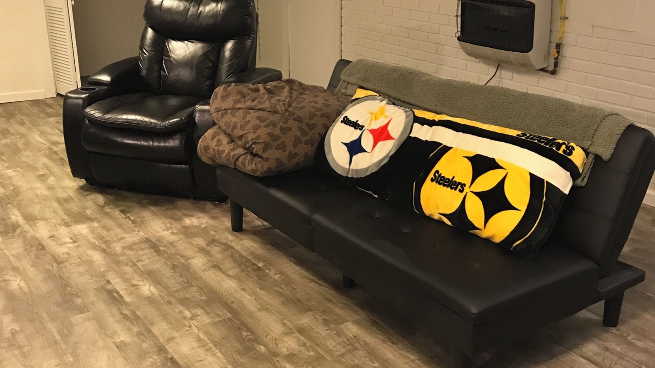 Photo of Livingroom in Oakmont