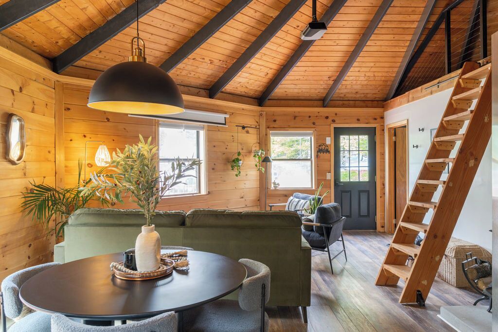 Photo of Others in Elka Park