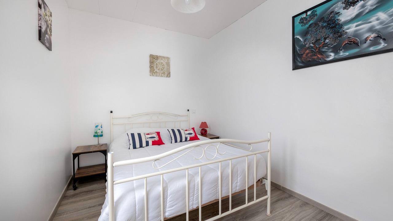 Photo of Bedroom in La Rogere