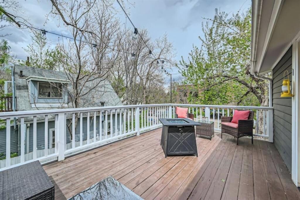 Photo of Patio Balcony in Lower Arapahoe