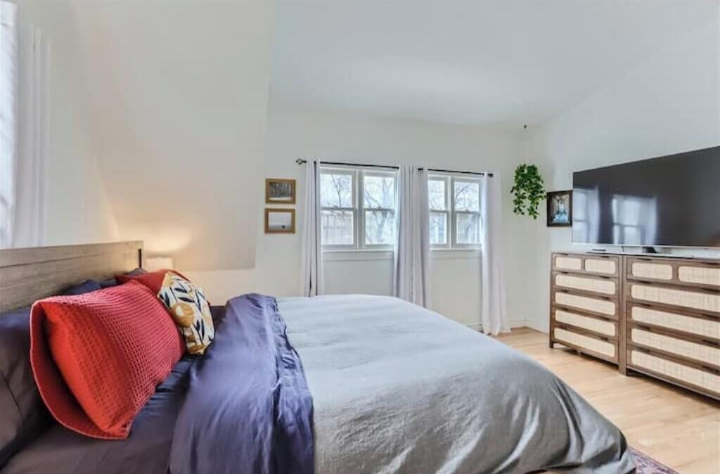 Photo of Bedroom in Lower Arapahoe