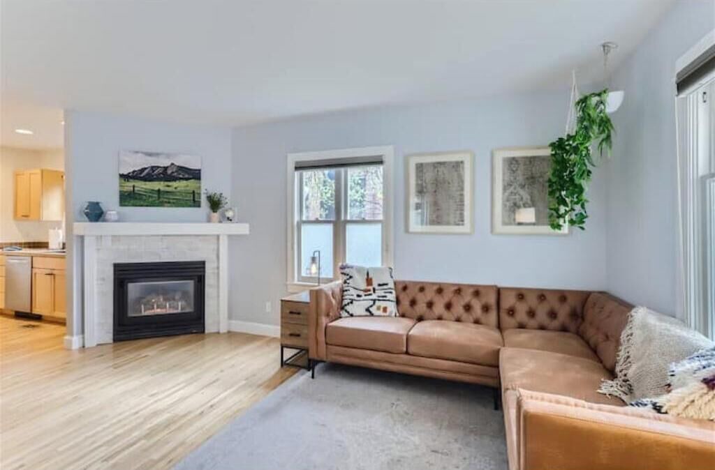Photo of Livingroom in Lower Arapahoe