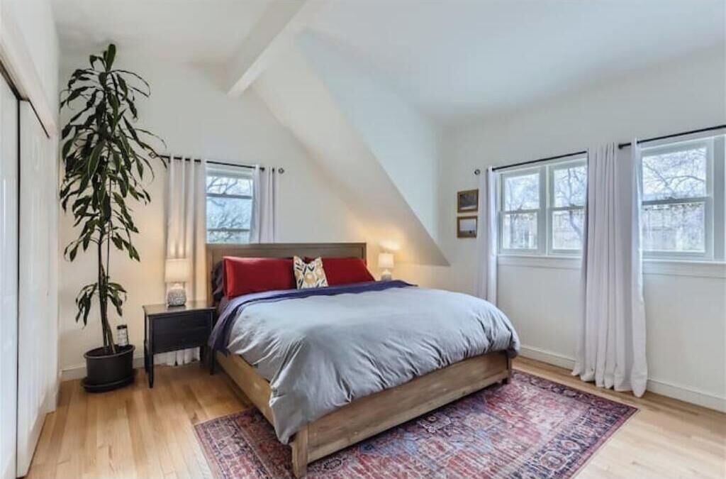 Photo of Bedroom in Lower Arapahoe