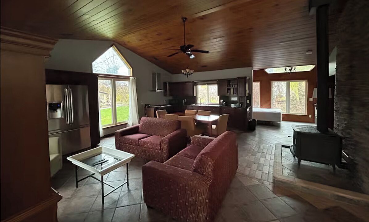 Photo of Livingroom in Ruthven