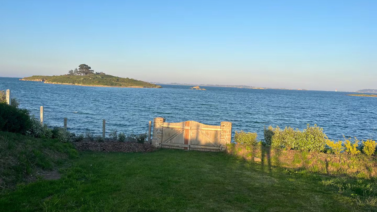 Photo of Others in Lanmodez