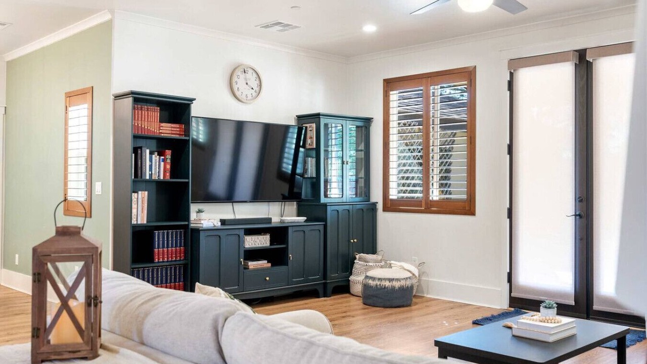 Photo of Livingroom in Country Club