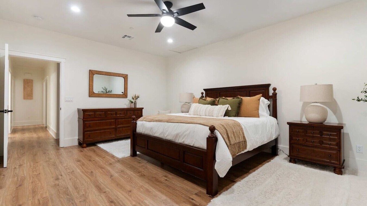 Photo of Bedroom in Country Club