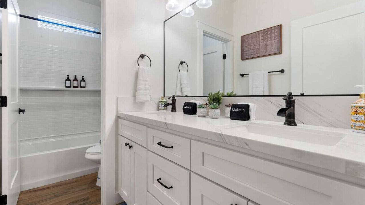 Photo of Bathroom in Country Club