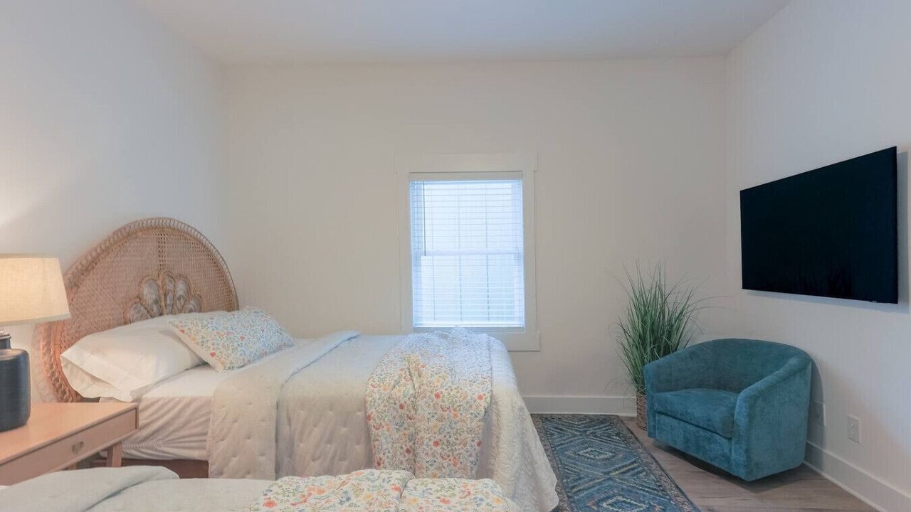 Photo of Bedroom in Broken Arrow