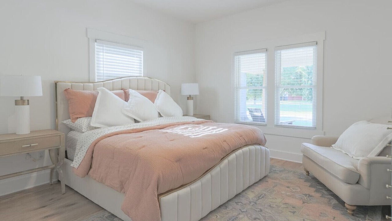Photo of Bedroom in Broken Arrow