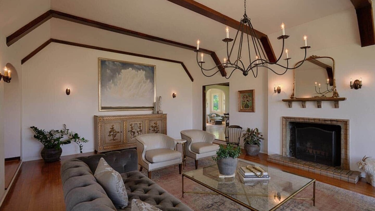 Photo of Livingroom in Sebastopol