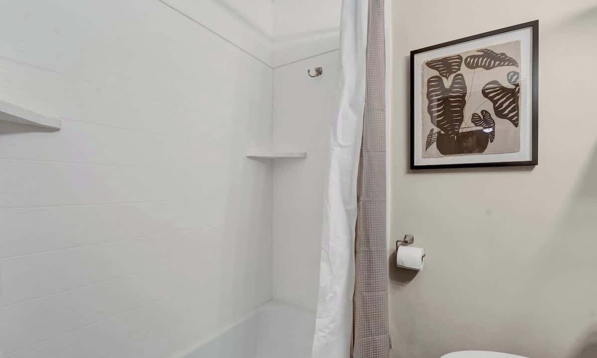 Photo of Bathroom in Midtown