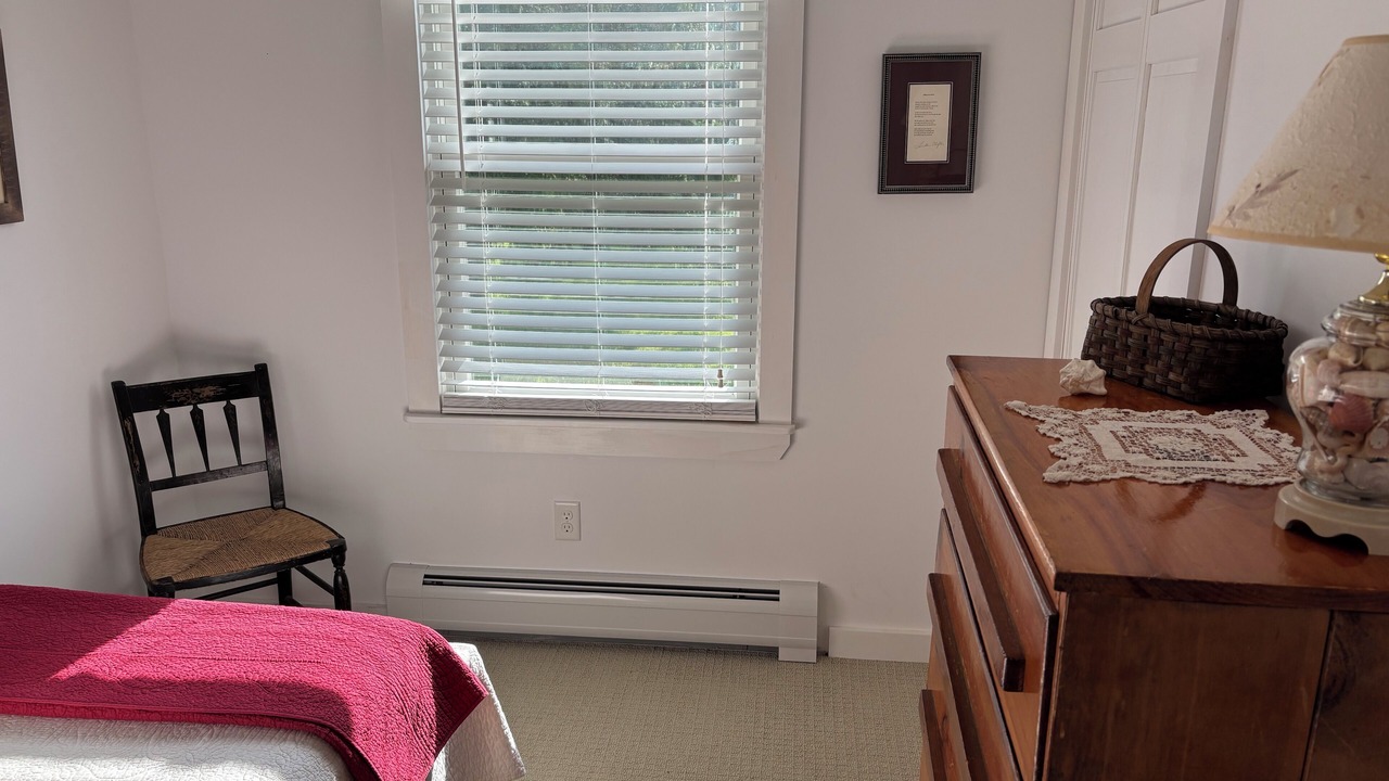 Photo of Bedroom in Cutler