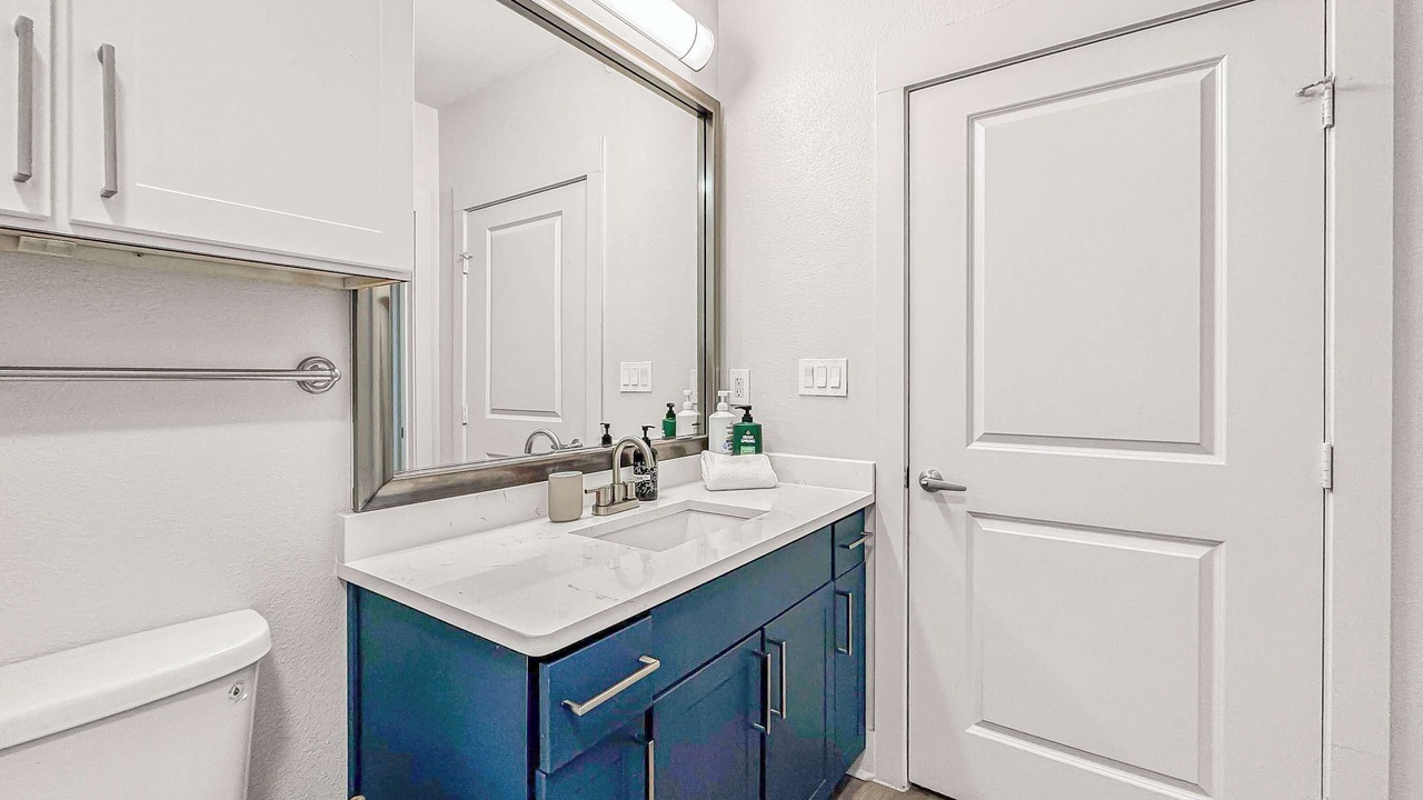 Photo of Bathroom in Deep Ellum