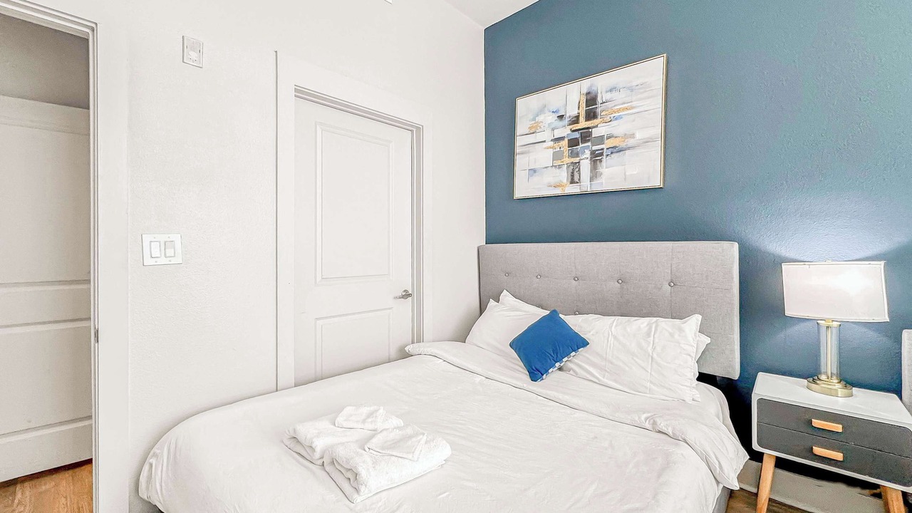 Photo of Bedroom in Deep Ellum