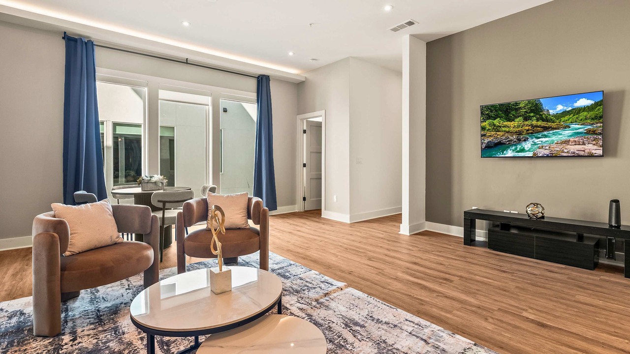 Photo of Livingroom in Old East Dallas