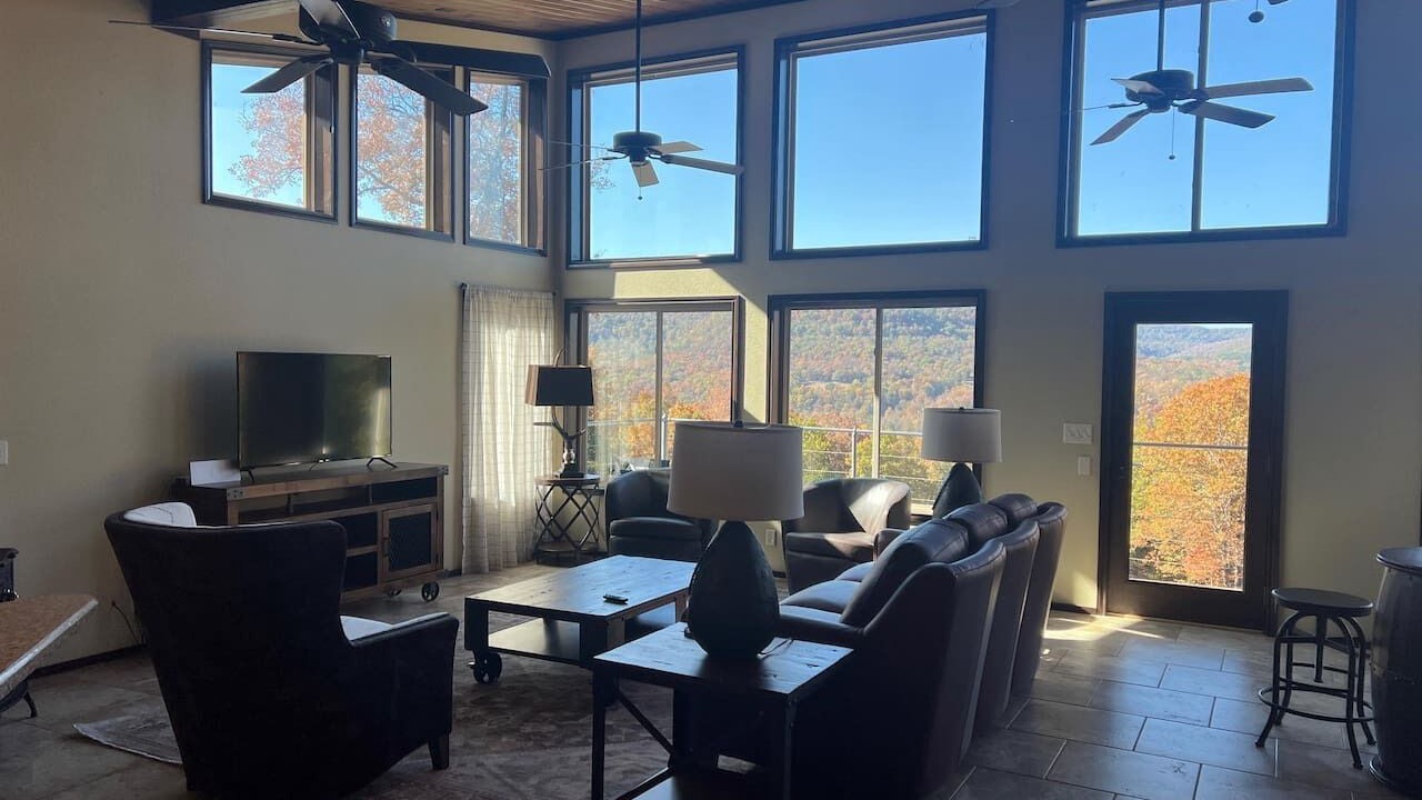 Photo of Livingroom in Mount Judea