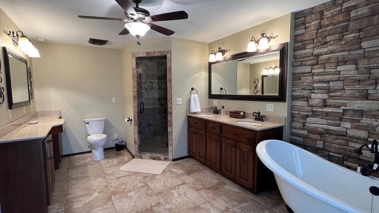 Photo of Bathroom in Mount Judea