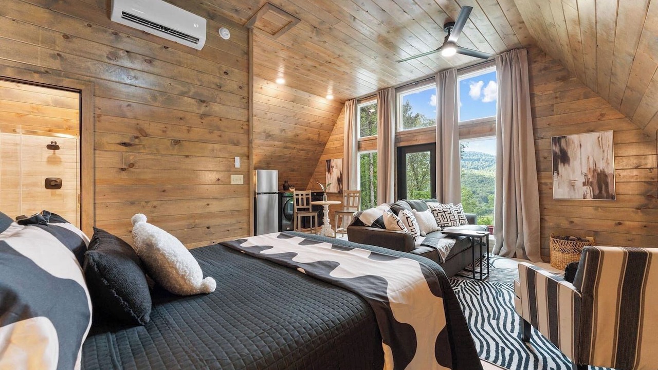 Photo of Bedroom in Jasper