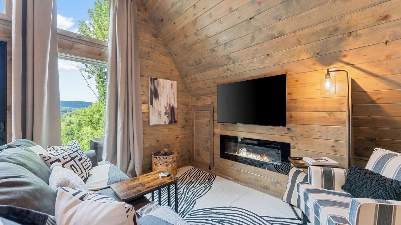 Photo of Bedroom in Jasper