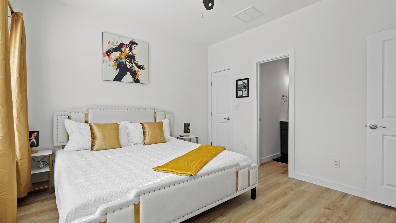 Photo of Bedroom in Denison