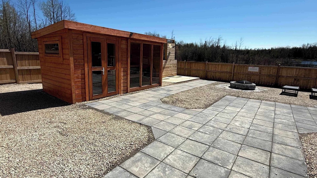 Photo of Patio Balcony in Miller Lake