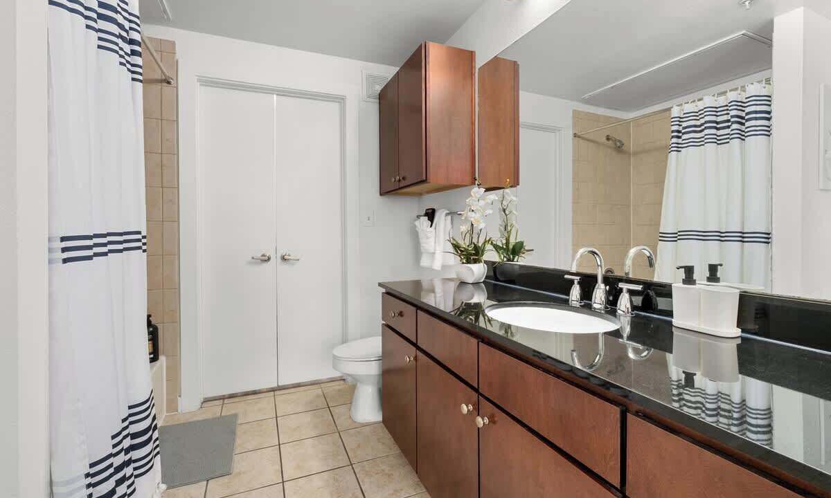 Photo of Bathroom in Downtown Austin