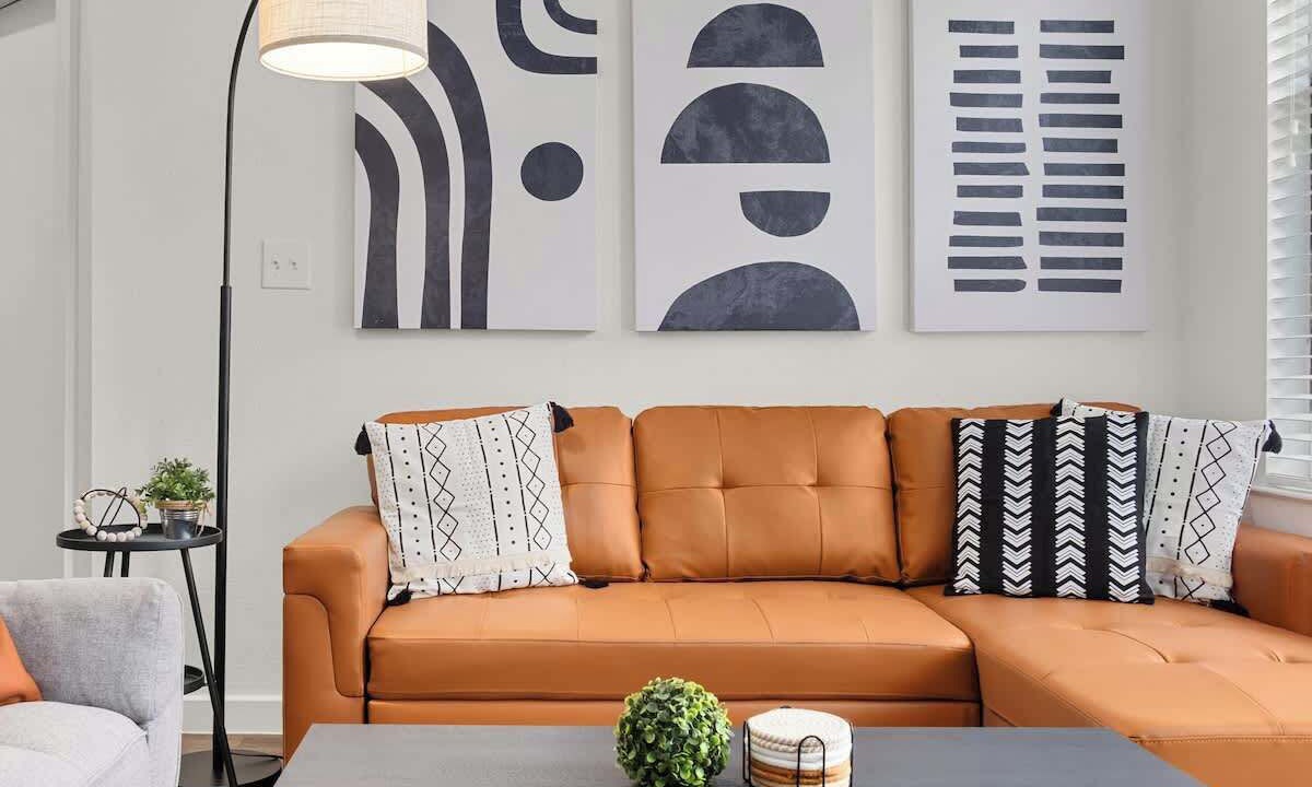 Photo of Livingroom in Downtown Austin