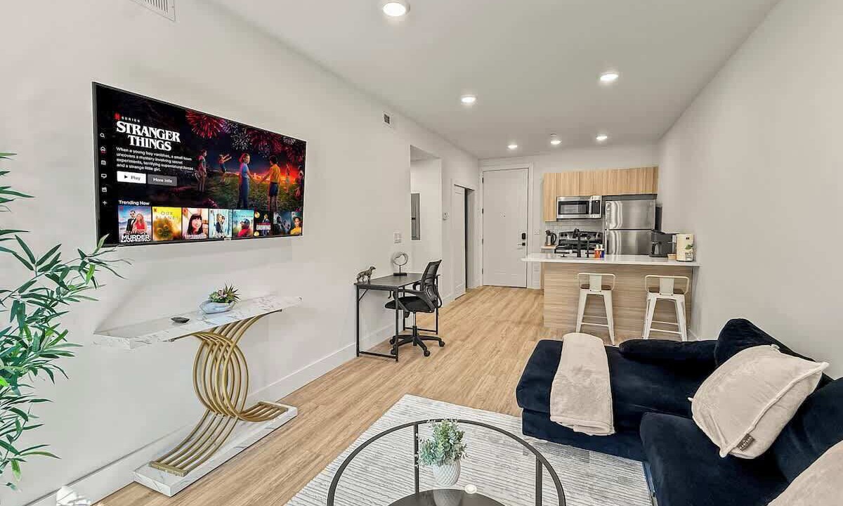 Photo of Livingroom in Olde Richmond