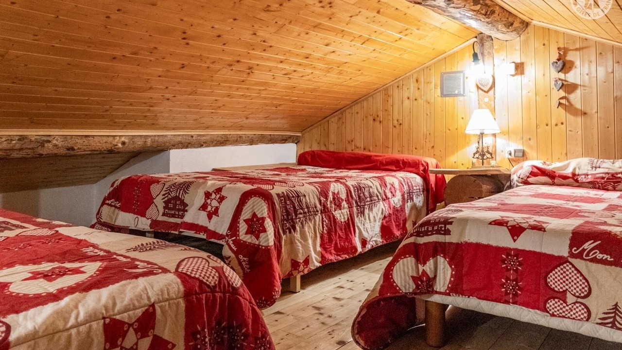 Photo of Bedroom in Hauteluce