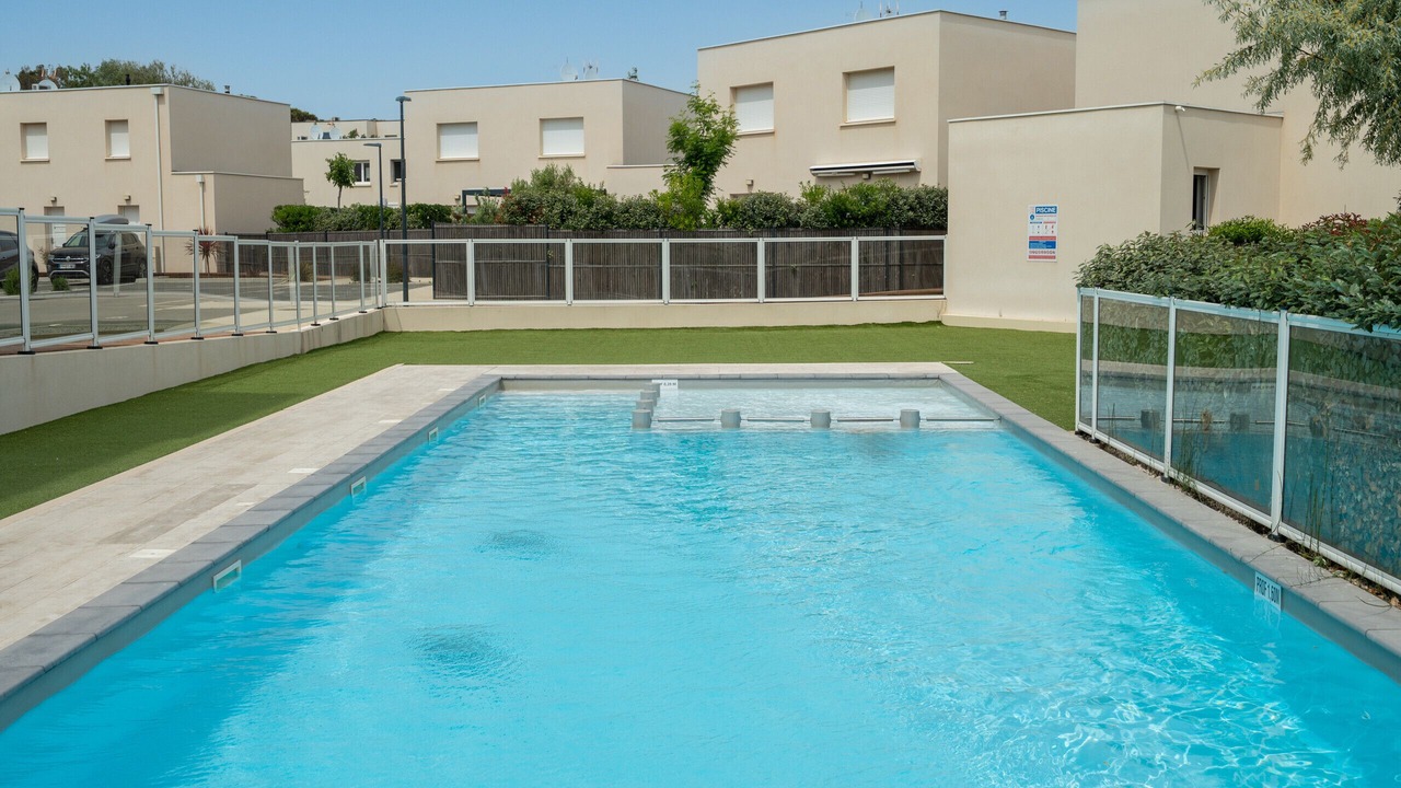 Photo of Outdoor in Serignan