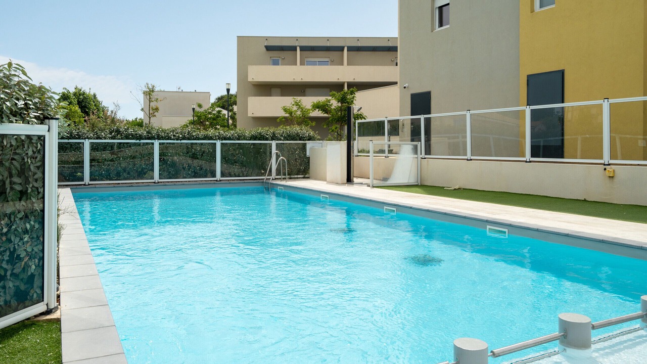 Photo of Outdoor in Serignan